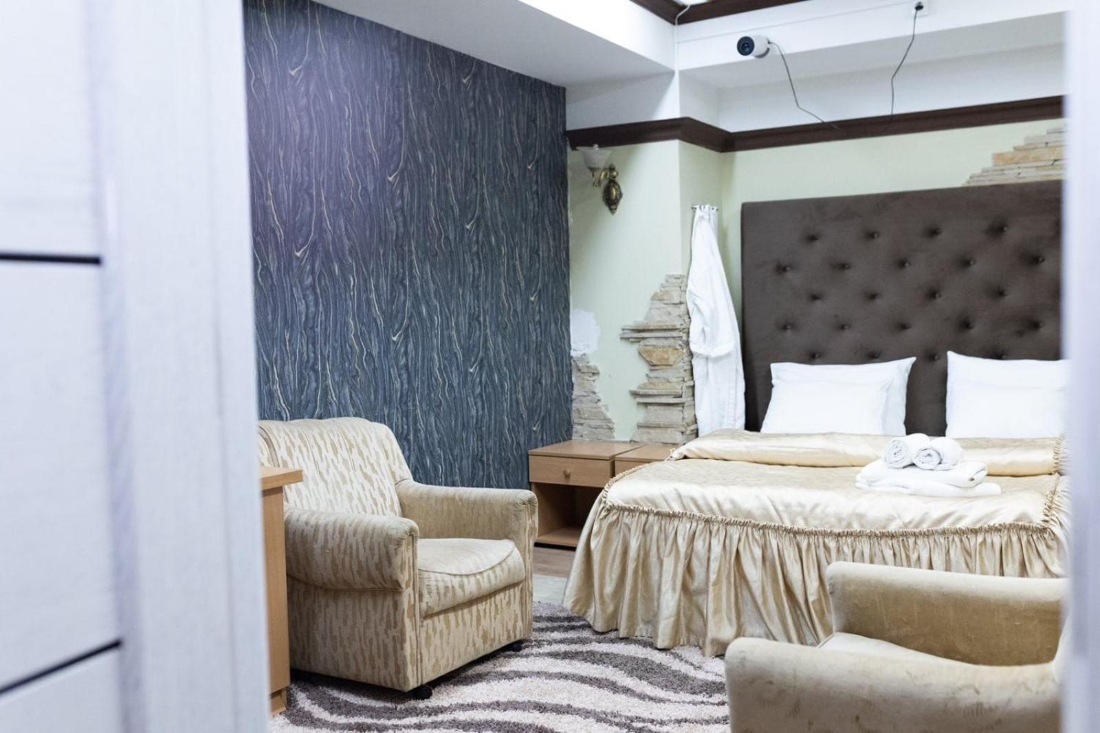 Hotel Cinema Кишинёв Экстерьер фото